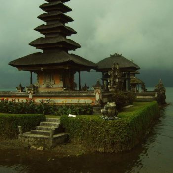Pura Ulun Danu tempel in het Bratanmeer