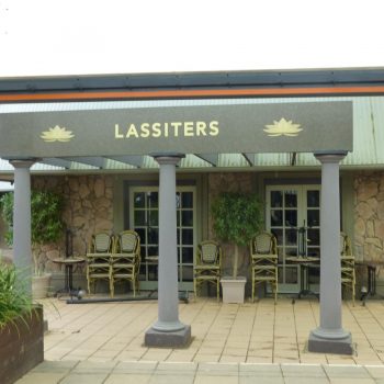 Lassiters Hotel, set Neighbours