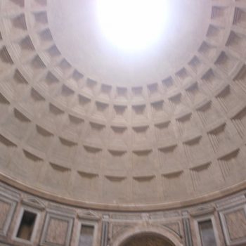 Pantheon, kijk omhoog