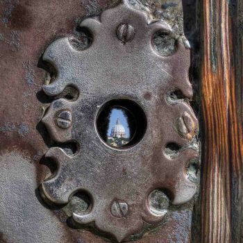 Het sleutelgat van Villa del Priorato