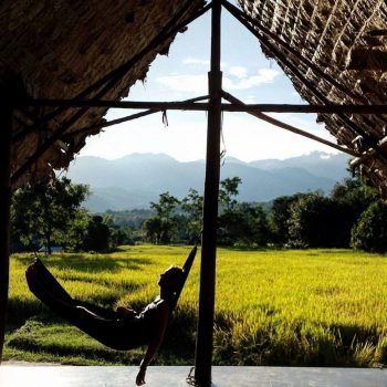 Chillen tussen de reistvelden in Pai