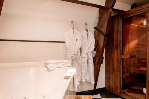 Hotels met jacuzzi in Nederland
