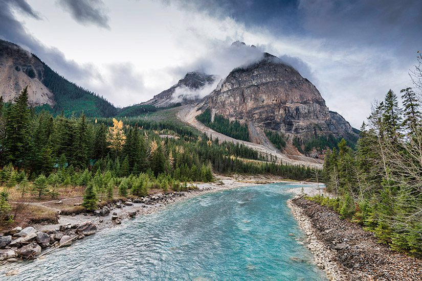 Kicking Horse River in het Yoho National Park