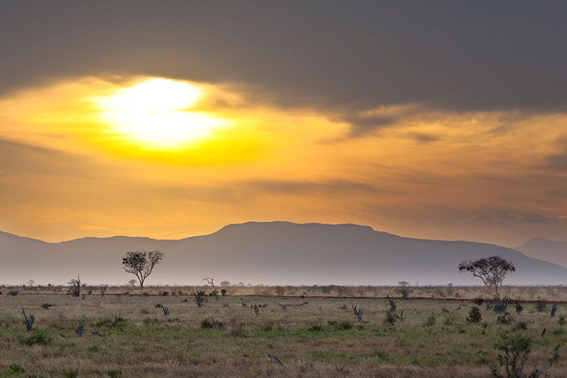 Zonsondergang in Tsavo East