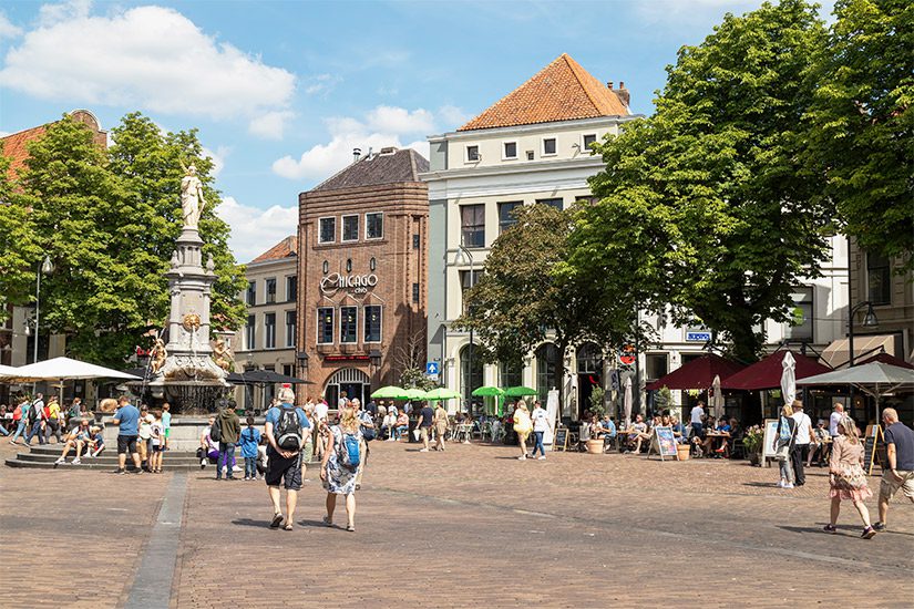 Wilhelminafontein op de Brink