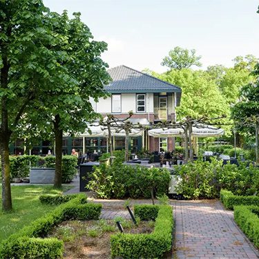 Parkhotel Tjaarda