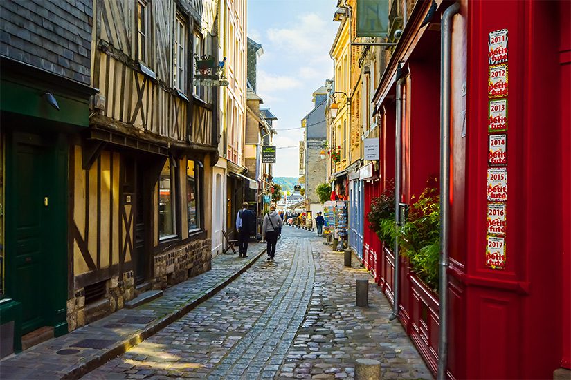 Middeleeuwse straatjes in het centrum van Honfleur