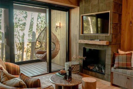 Hotel Gilze Tilburg Treehouse Suite