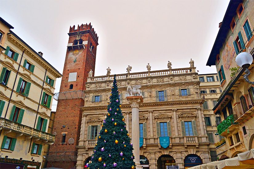 Piazza delle Erbe in Verona